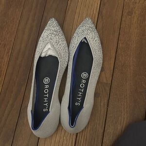 Rothy's Pearl Metallic points